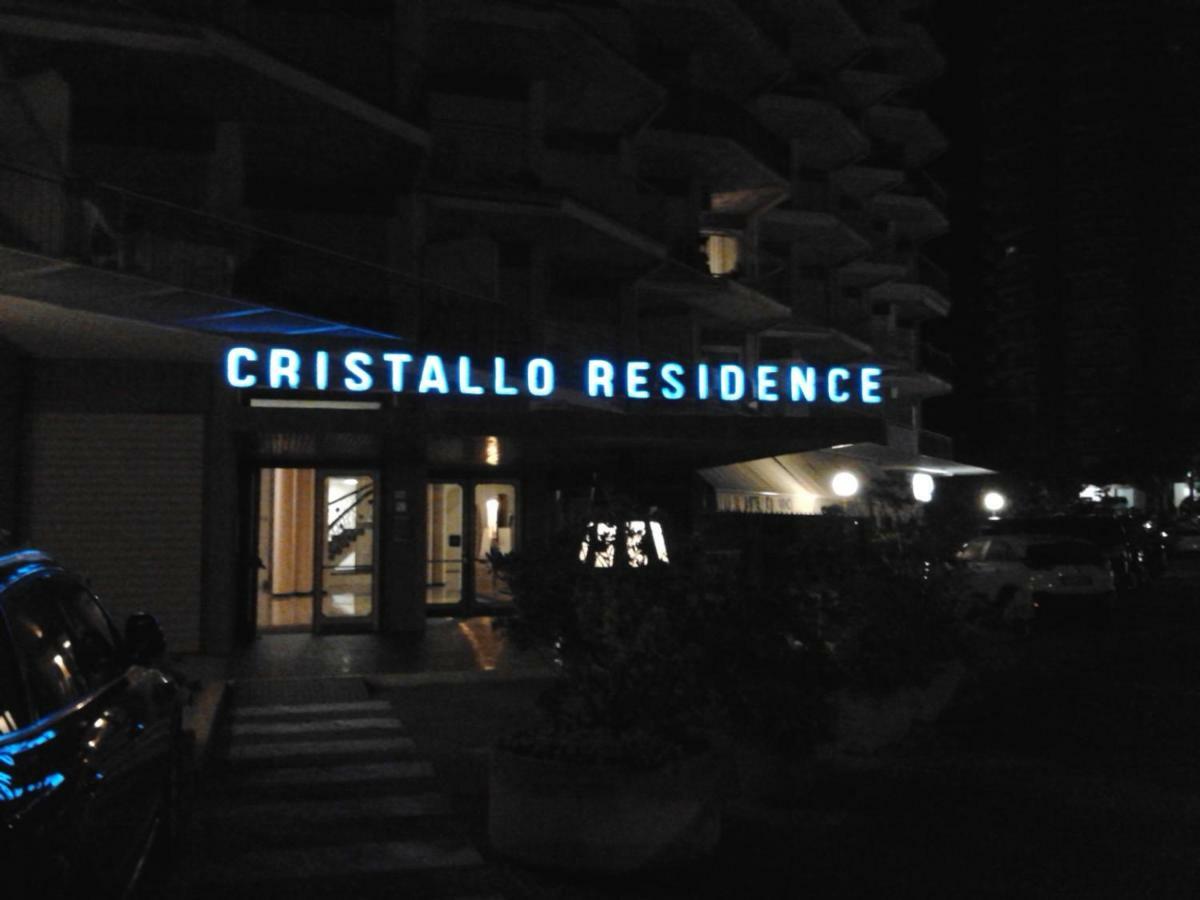 Cristallo Residence Lignano Sabbiadoro Eksteriør billede
